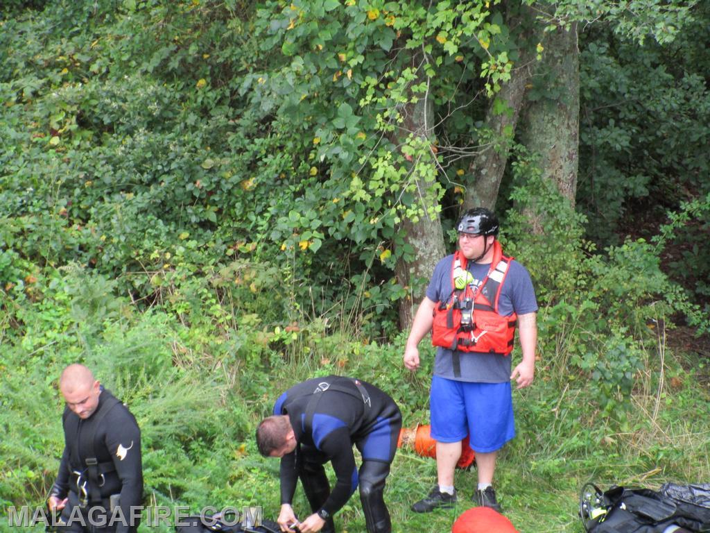 Dive Team Assisting Franklin Twp PD look for weapons at Malaga Lake and Scottland Run