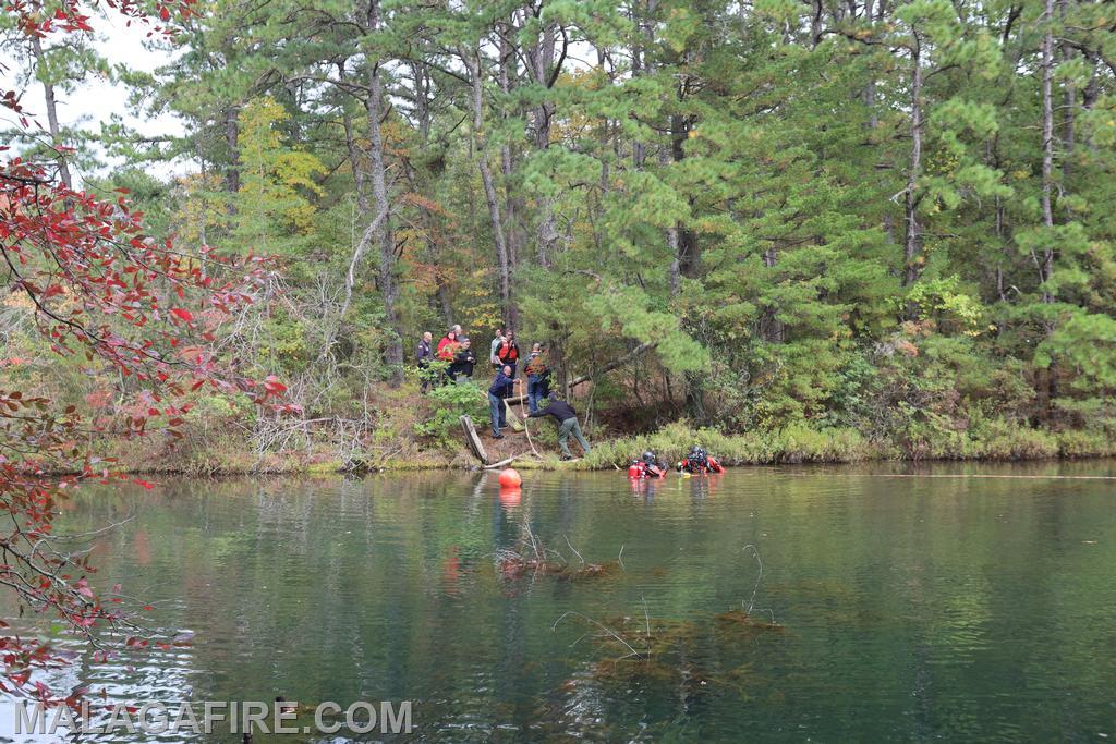 On 10/16/23, members of the Malaga Volunteer Fire Company Dive Team assisted in with a vehicle removal from a pond in Hamilton Township. Photo credit to Tucker Upper, of @tuckerandsammie on YouTube. 