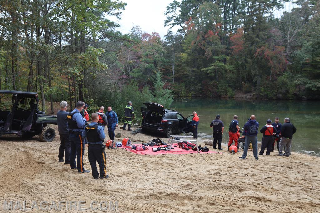 On 10/16/23, members of the Malaga Volunteer Fire Company Dive Team assisted in with a vehicle removal from a pond in Hamilton Township.  Photo credit to Tucker Upper, of @tuckerandsammie on YouTube. 